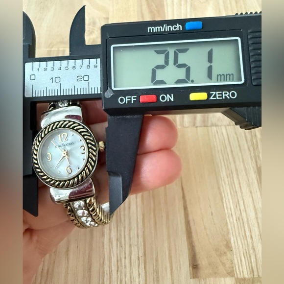 Kim rogers ladies two toned crystal accented bracelet cuff watch NEW BATTERY - Picture 9 of 10